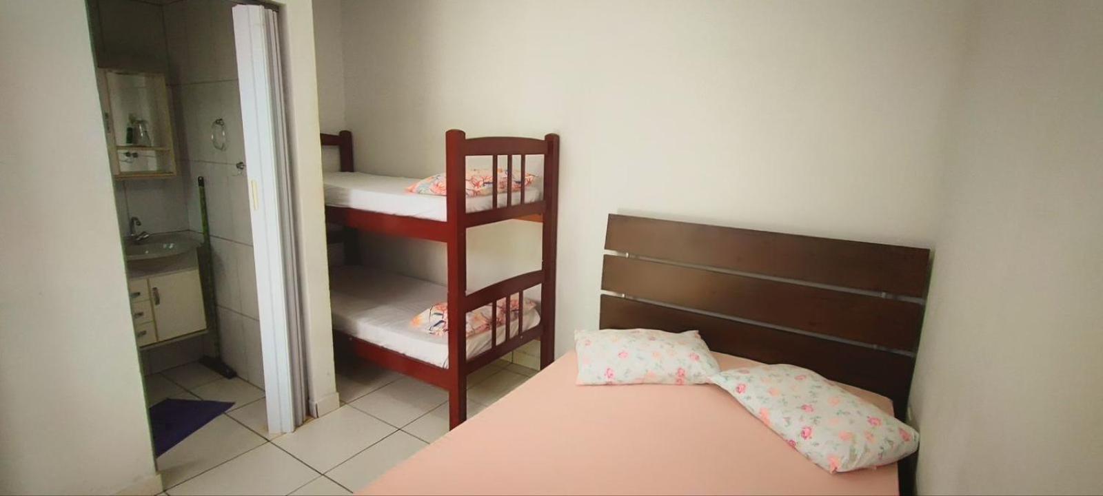 Suites Para Casal 伯迪亚哥 外观 照片